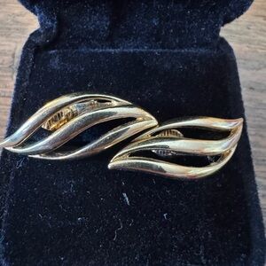 Elegant Monet Gold-Tone Leaf Earrings